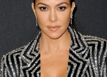 Kourtney Kardashian Takes Accountability for Parenting Fail, Admits She Didn’t Think About ‘Dangers’ – Star Magazine