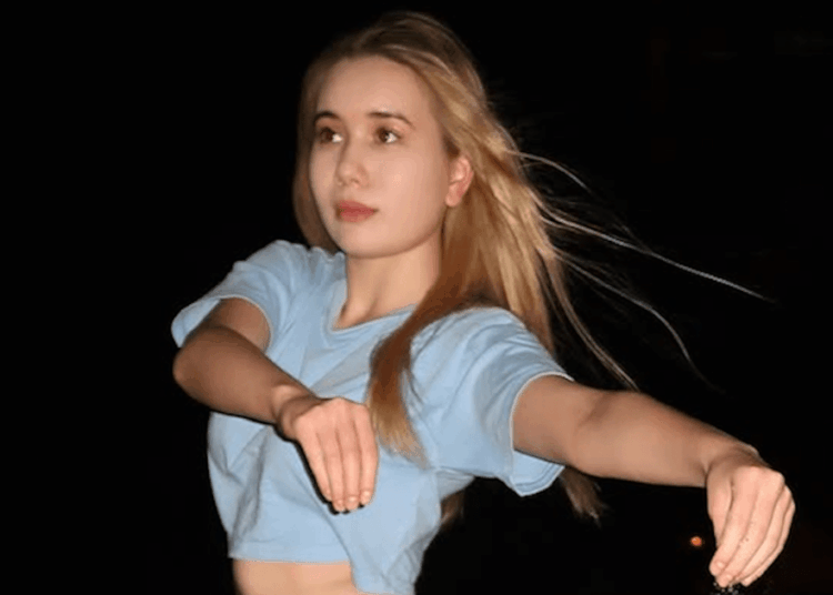 Lil Tay's Dad Reacts to OnlyFans Launch and Earnings