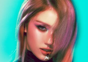 Listen to Jeon Somi's new EP 'Chaotic & Confused'