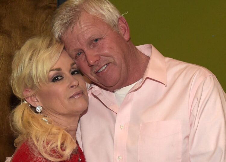 Lorrie Morgan's husband dies at 72