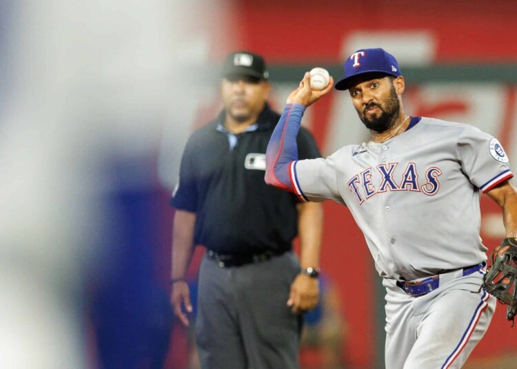 Marcus Semien Suffers Injury Against Kanas City Royals