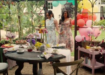 Everything Meghan Markle Has Said About Her Sussex Last Name Mindy Kaling