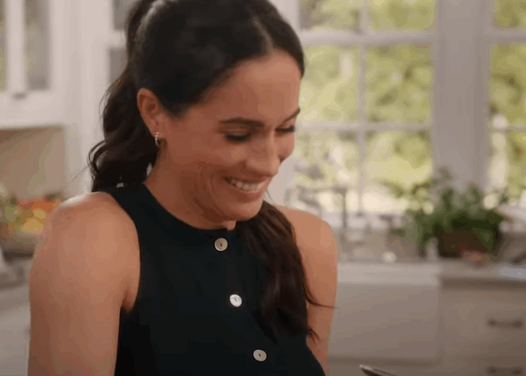 Meghan Markle wearing a Doen Bryony Dress