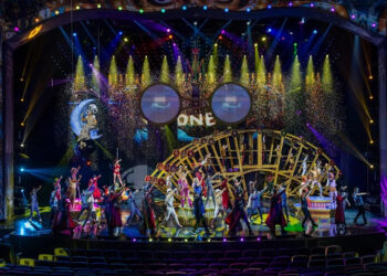 The company of "Michael Jackson ONE" by Cirque du Soilel in Las Vegas.