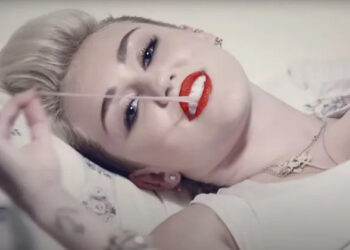 Miley Cyrus’ Wild House Party Video For ‘We Can’t Stop’ Hits One Billion Views on YouTube