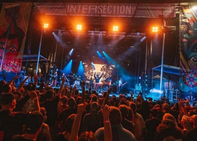 Festival attendees watch the Grammy-nominated group Black Pumas perform at the 2024 MATI festival. (Photo courtesy: MATI STL)