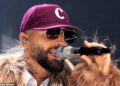 The music icon, 31, took to the stage at Palacio de los Deportes in Mexico City last week for his + Pretty + Dirty World Tour