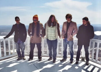 My Morning Jacket Earns Two No. 1s From the Same Album for the First Time