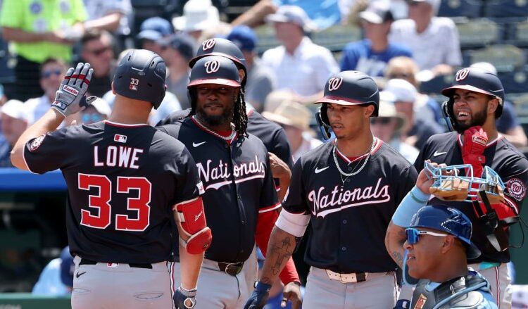 Nationals Edge Royals 8-7 in Thrilling Finish