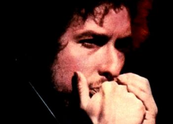 New book offers definitive study of Bob Dylan's mid-career era - Music News