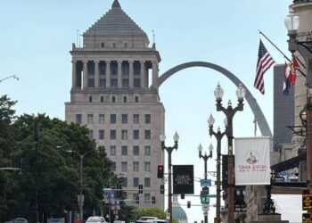 Downtown St. Louis will be home to a special entertainment district under a bill signed July 10 by Missouri Gov. Mike Kehoe. The legislation allows the district to hire its own peace officers. The district will include downtown due west of the Arch Grounds extending to the Downtown West neighborhood. (Spectrum News/Gregg Palermo)