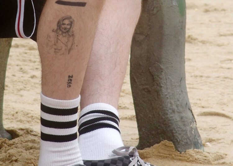 GettyImages-1154643136-Pete-Davidson-Hillary-Clinton-Tattoo