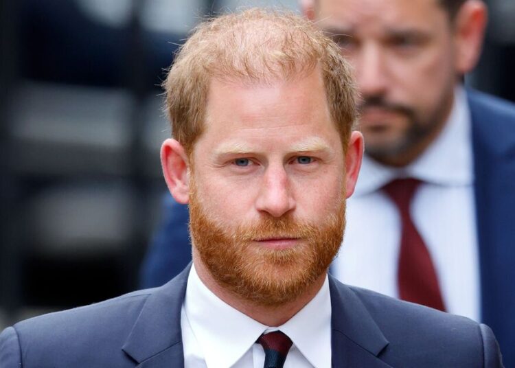 Prince Harry has 'final chance' to end royal family feud - Celebrity News - Entertainment