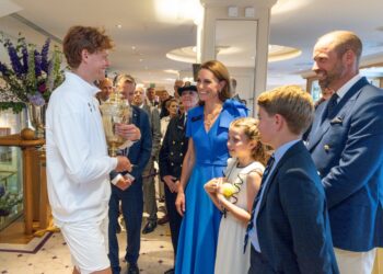 Prince-William-and-Princess-Kate-with-Kids-GettyImages-2224319071
