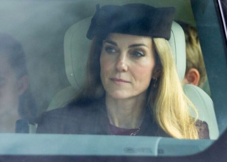 Princess Kate reveals new look as she debuts incredible new hair colour | Royal | News
