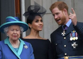 Queen's 'upset' remark about Meghan and Harry uncovered - Celebrity News - Entertainment