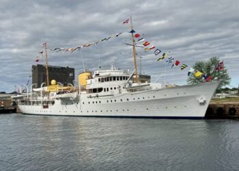 Royal yacht decorated despite latest crisis in the royal family