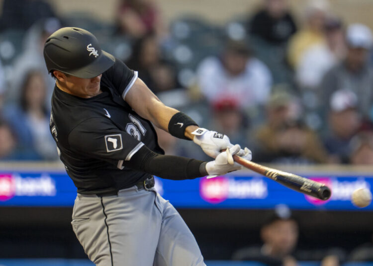 Royals Sign Bobby Dalbec To Minor League Deal