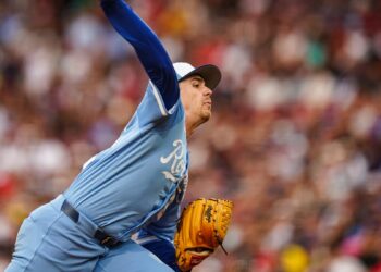 Royals at Twins odds, picks and predictions