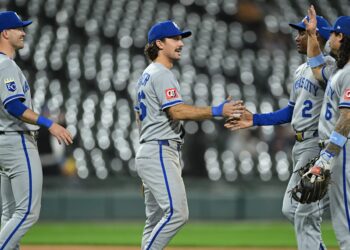 Kansas City Royals v Chicago White Sox