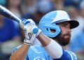 Royals win convincingly over the White Sox, 6-2