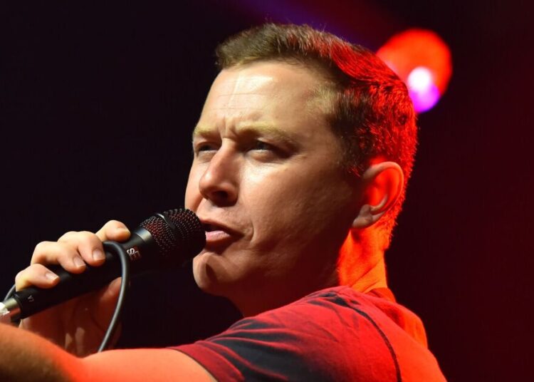 Scotty McCreery reflects on ‘tough’ day his grandmas died - Celebrity News - Entertainment