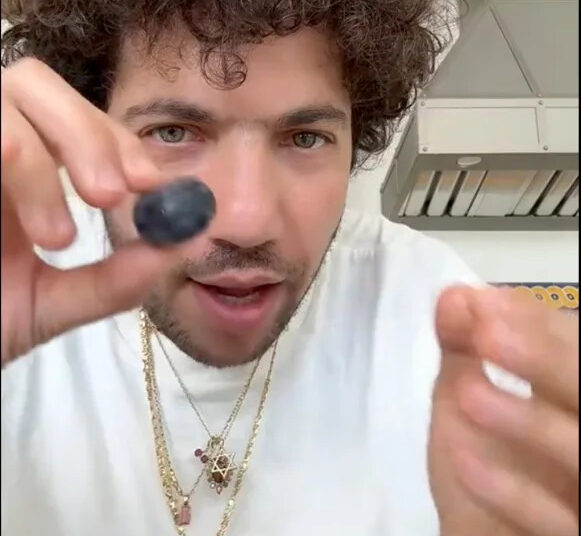 Benny Blanco is getting blasted for a TikTok he filmed of himself eating a $200 box of blueberries. Benny Blanco/TikTok