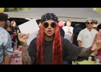 Snow Tha Product blasts Latino Trump voters in new video for 'Sabado'