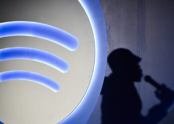 Spotify accused of platforming AI-generated songs on dead artists' pages