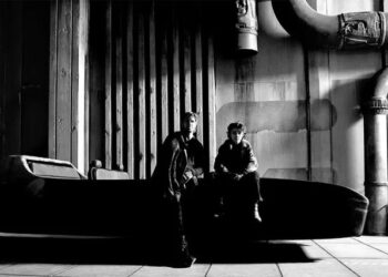 Lucasfilm Ryan Gosling and Flynn Gray on the set of 'Star Wars: Starfighter'