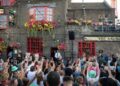 Sam Ryder's surprise performance at the iconic pub The Anchor on London’s Southbank.