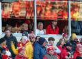 Taylor Swift and Donna Kelce at Kansas City Chiefs game
