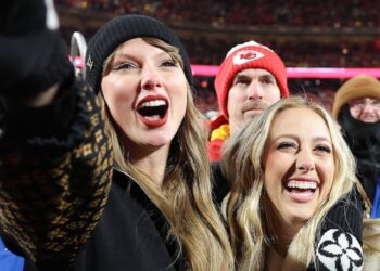 Taylor Swift FaceTimed Brittany Mahomes After New Heights Podcast
