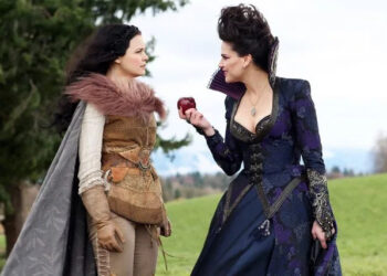 JACK ROWAND/ABC Ginnifer Goodwin and Lana Parrilla in 'Once Upon a Time'
