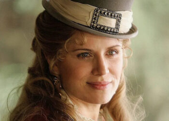 Kim Dickens in Deadwood | HBO