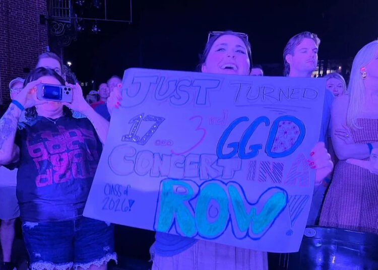 Abby Hoose, a 17-year-old from Kansas City’s Northland, said her mom always played The Goo Goo Dolls’ songs when she was a kid and she remembers dancing along to the songs with her siblings in the living room.