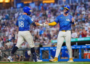 The Twins Feast On Lugo As Ryan Continues To Dominate Royals