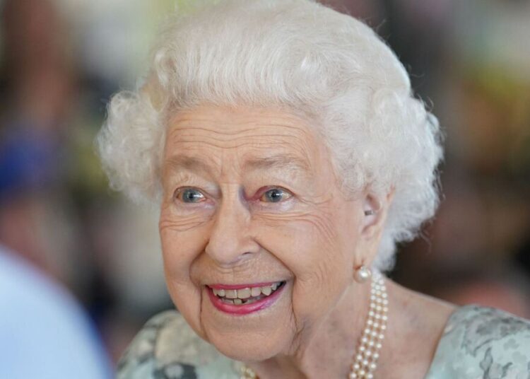 The real reason Queen Elizabeth II took part in an 'exorcism' - Celebrity News - Entertainment