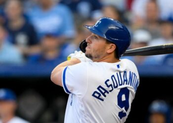 Kansas City Royals' Vinnie Pasquantino at bat during the first inning of a baseball game against the Toronto Blue Jays, Monday, April 3, 2023, in Kansas City, Mo.