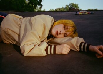 Watch Hayley Williams' existential new video for 'Glum'