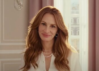Watch Julia Roberts Experience Sheer Joy in New Lancôme Campaign