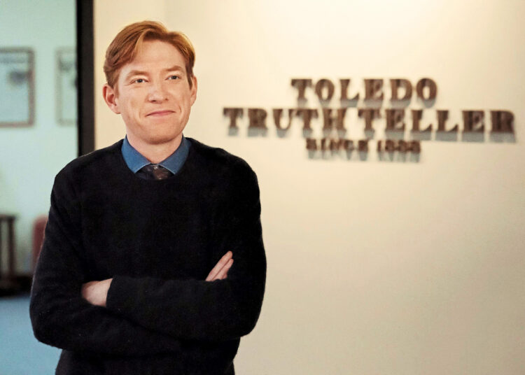 ‘The Office’ Fans Will Love Peacock’s New Mockumentary Series ‘The Paper’ Starring Domhnall Gleeson – Star Magazine