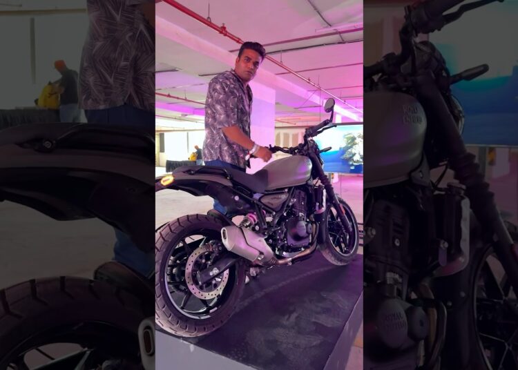 Royal Enfield Guerrilla 450 new colors launched #new #trend #travel #india #motorcycle #speed #bike
