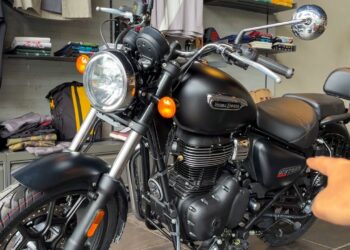 2025 All New Royal Enfield Meteor 350 BS7 Dark Edition Full Review
