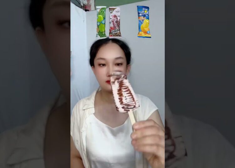 Mengniu ice cream Yili ice cream Internet celebrity ice cream Foodies happiness Internet celebri