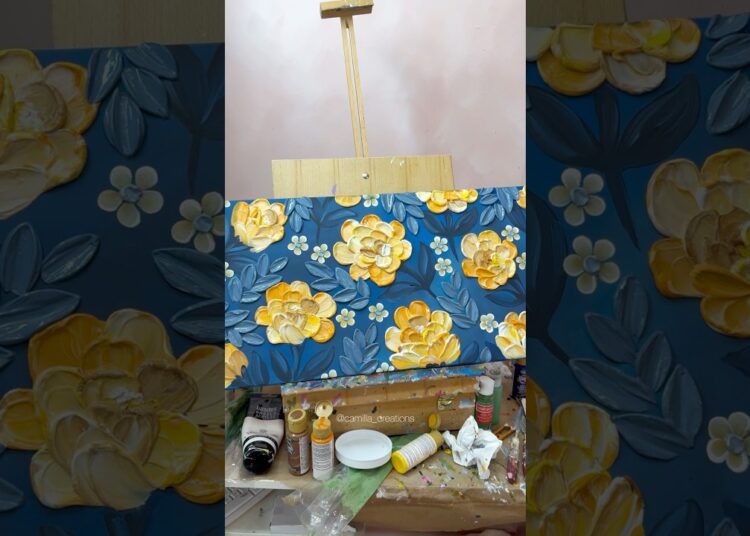 Textured Flower Painting | CAMILLA CREATIONS #camillacreations #acryliccanvas #artist painting #art