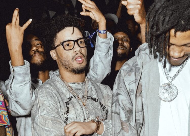 Veeze – L.O.A.T (Official Music Video)