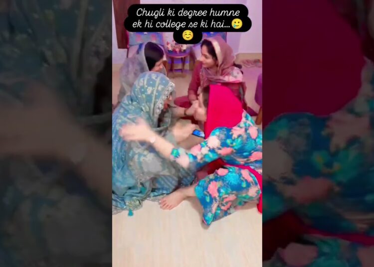 #funnyreels #gossips #girlsgossip #statusvideo #relatable #trending #nazakatsenaya