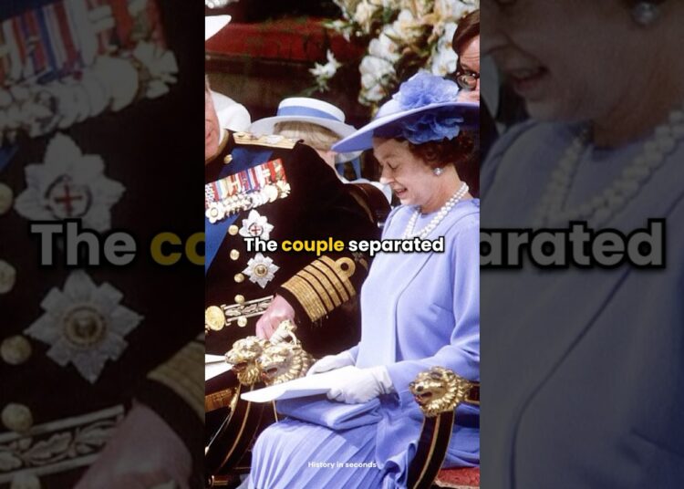 Her Blue dresses ended marriages 🤯 #queen #history #queenelizabeth #royal #royalfamily #wedding