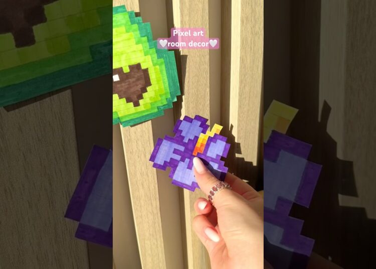 Pixel art room decor idea💕